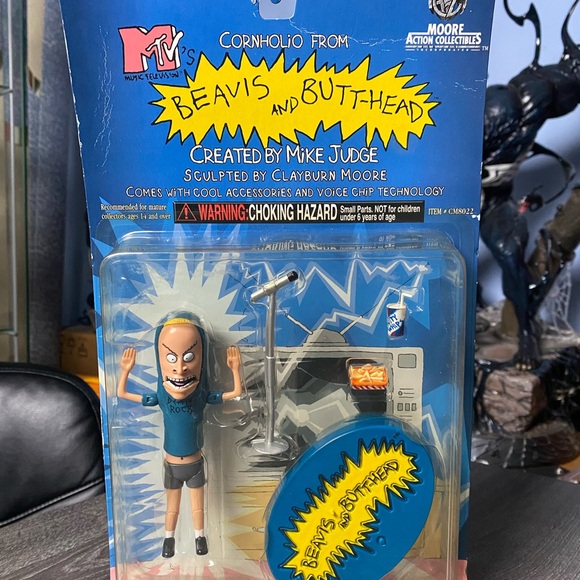 Beavis & Butthead Moore Action Figures - Picture 3 of 6
